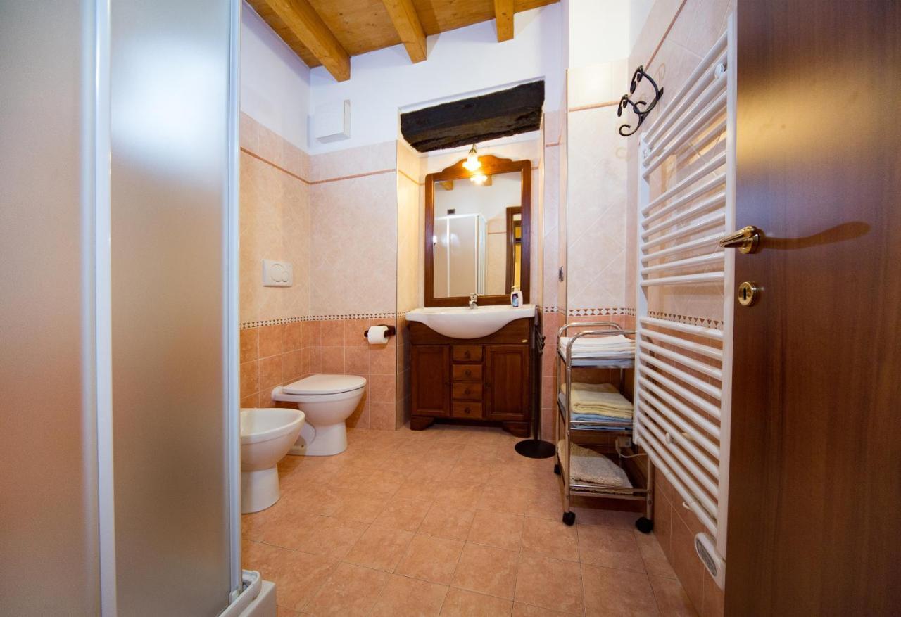 Villa Il Nido Delle Rondini à Testico Extérieur photo